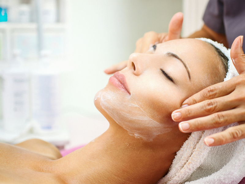 Spa Custom Facial